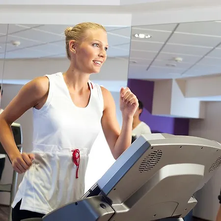 Gaestehaus Dorf-alm Hotel