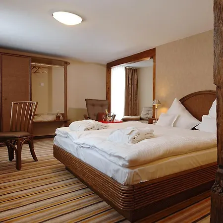 Gaestehaus Dorf-alm ヴィリンゲン